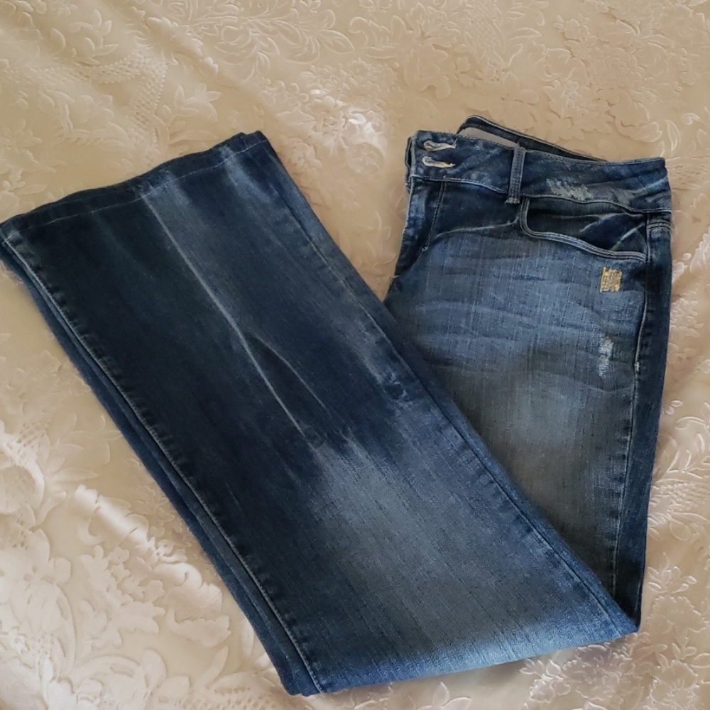 NWOTCharlotte Russe Low Rise, Flare Leg Jean's, 10